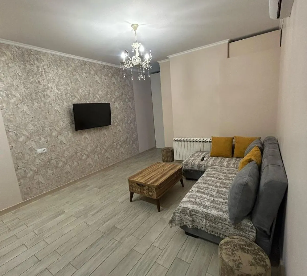 Apartment Cozy House Appartment In Batumi