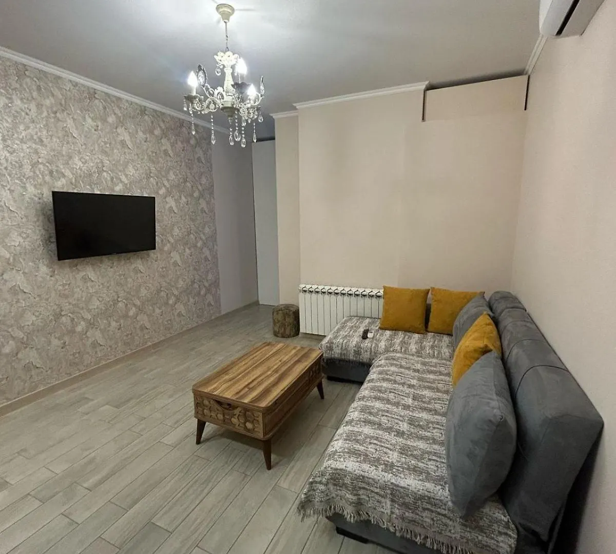 Cozy House Appartment In Batumi